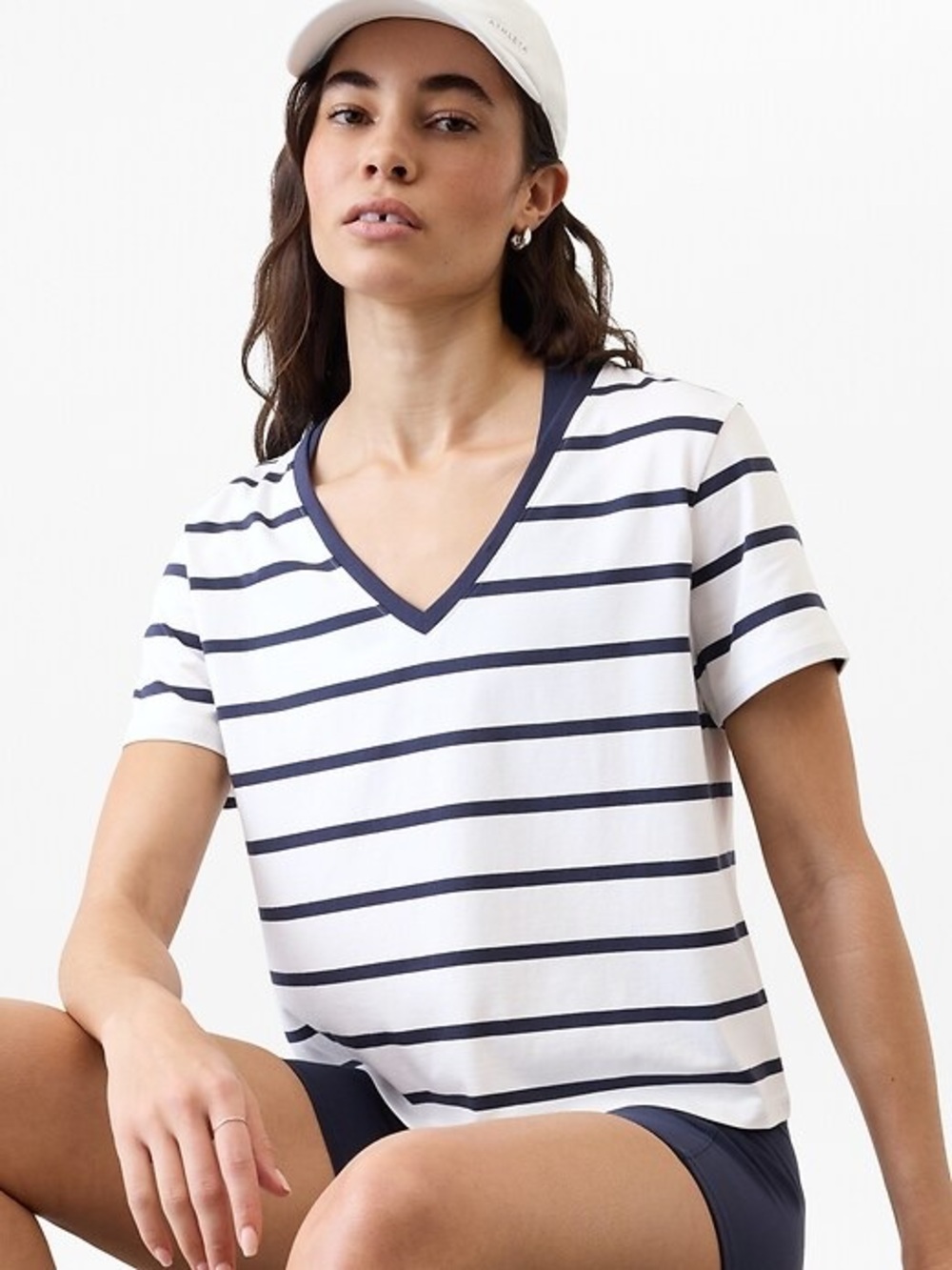 Athleta Essential tee white blue strive v neck short sleeve top